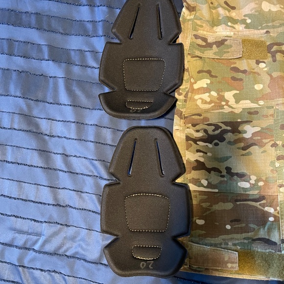 Crye G4 Combat pants with Airflex knee pads - Picture 9 of 9